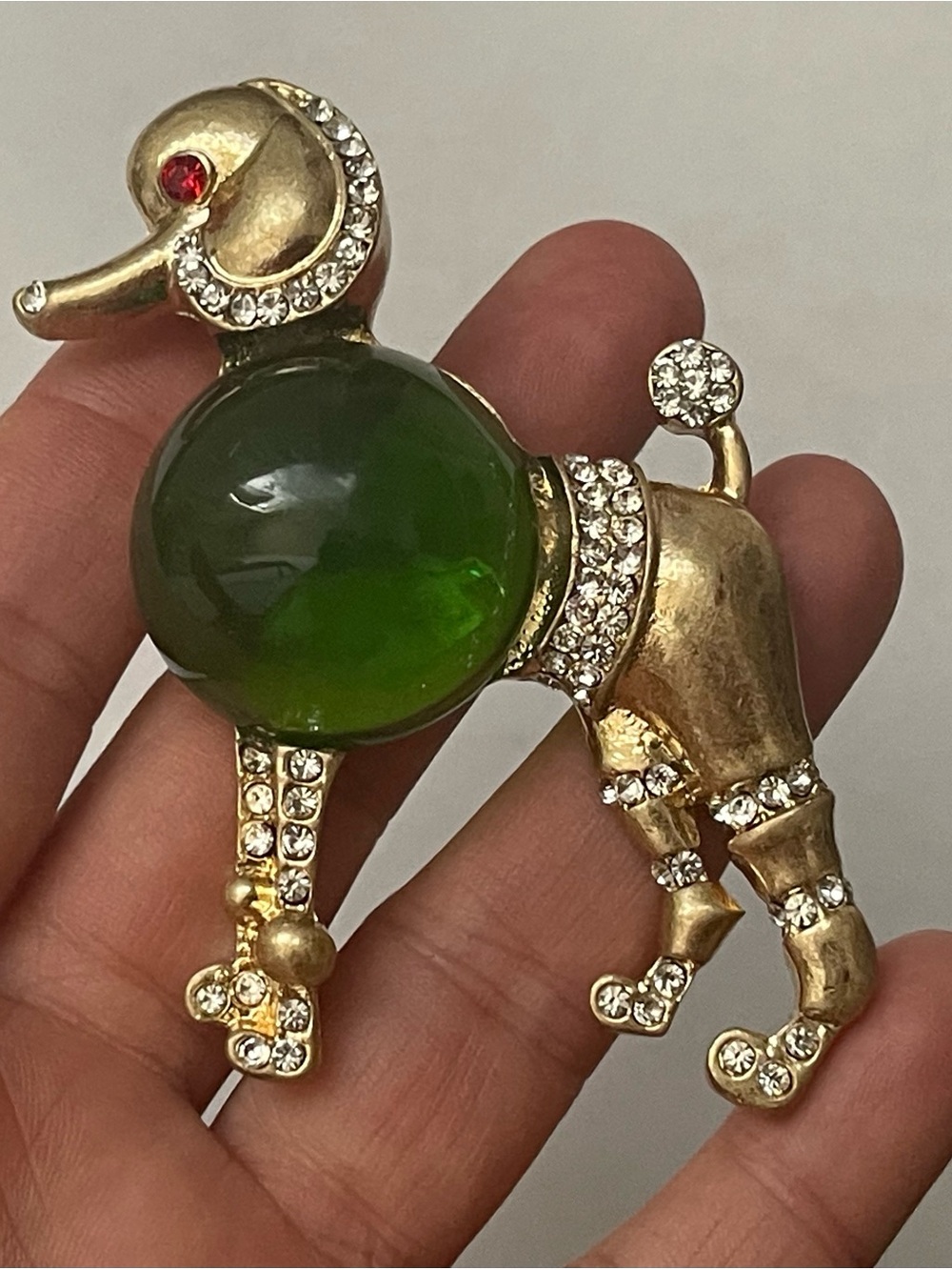 Gold Tone Green Glass Poodle dog Brooch with Rhinestones